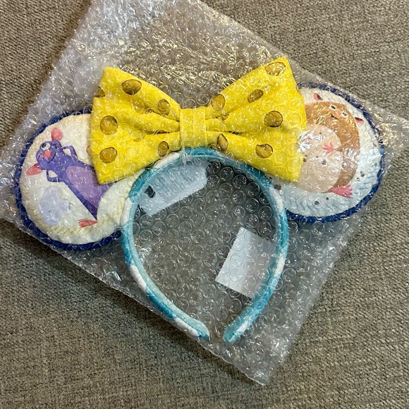 COPY - Disney Parks Ratatouille Minnie Ears - Picture 4 of 9
